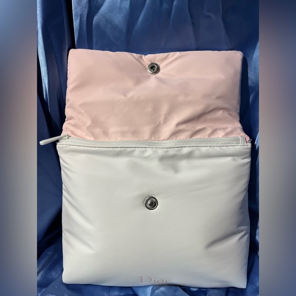 New DIOR Puffy “Trousse” Pearlized White & Pink Pouch - box included. - Picture 5 of 11